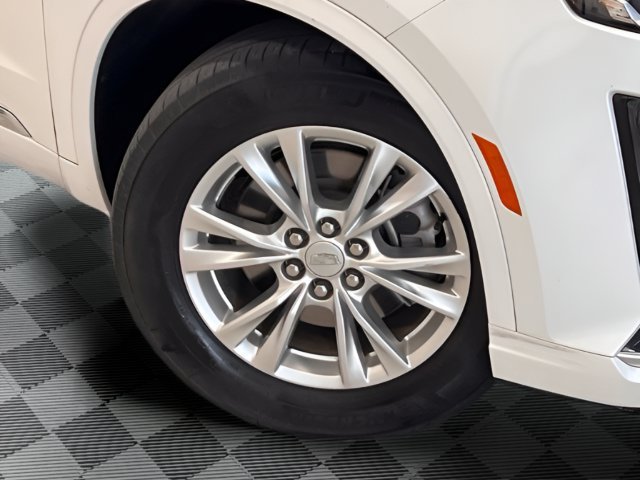 Certified 2024 Cadillac XT6 Luxury w/ LPO, Floor Liner Package AWD/4WD image 36