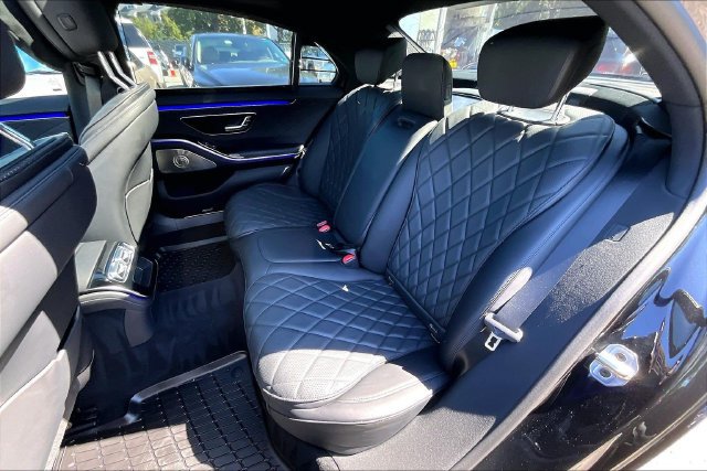 Certified 2025 Mercedes-Benz S 580 4MATIC Sedan image 17