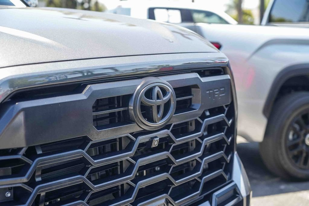 Used 2026 Toyota Tundra Limited w/ TRD Off-Road Package AWD/4WD image 3