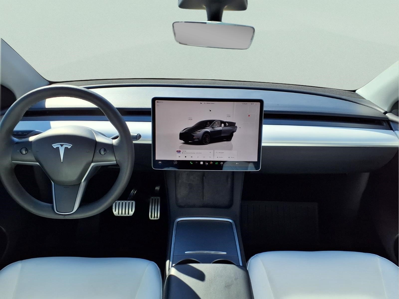 Used 2023 Tesla Model Y Performance AWD/4WD image 13