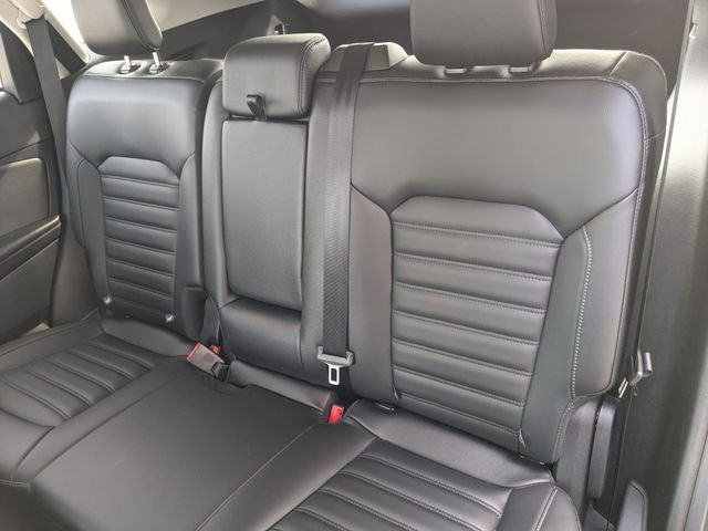 Used 2024 Ford Edge SEL w/ Convenience Package image 30