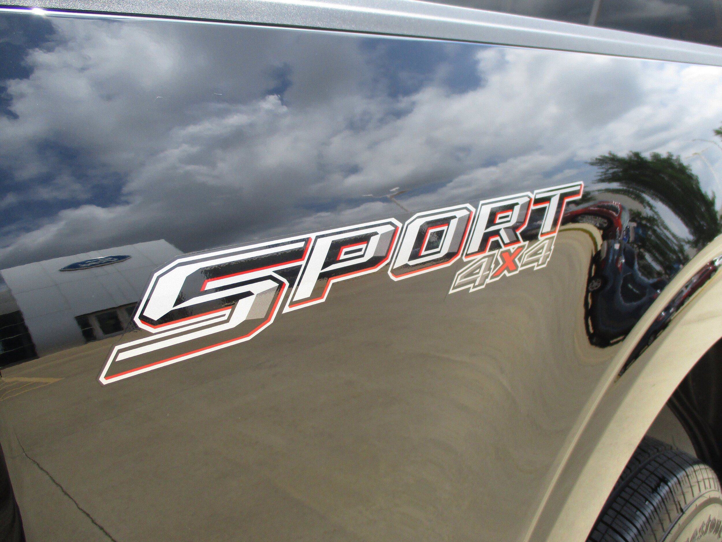 Used 2022 Ford F150 XLT w/ Equipment Group 302A High AWD/4WD image 12