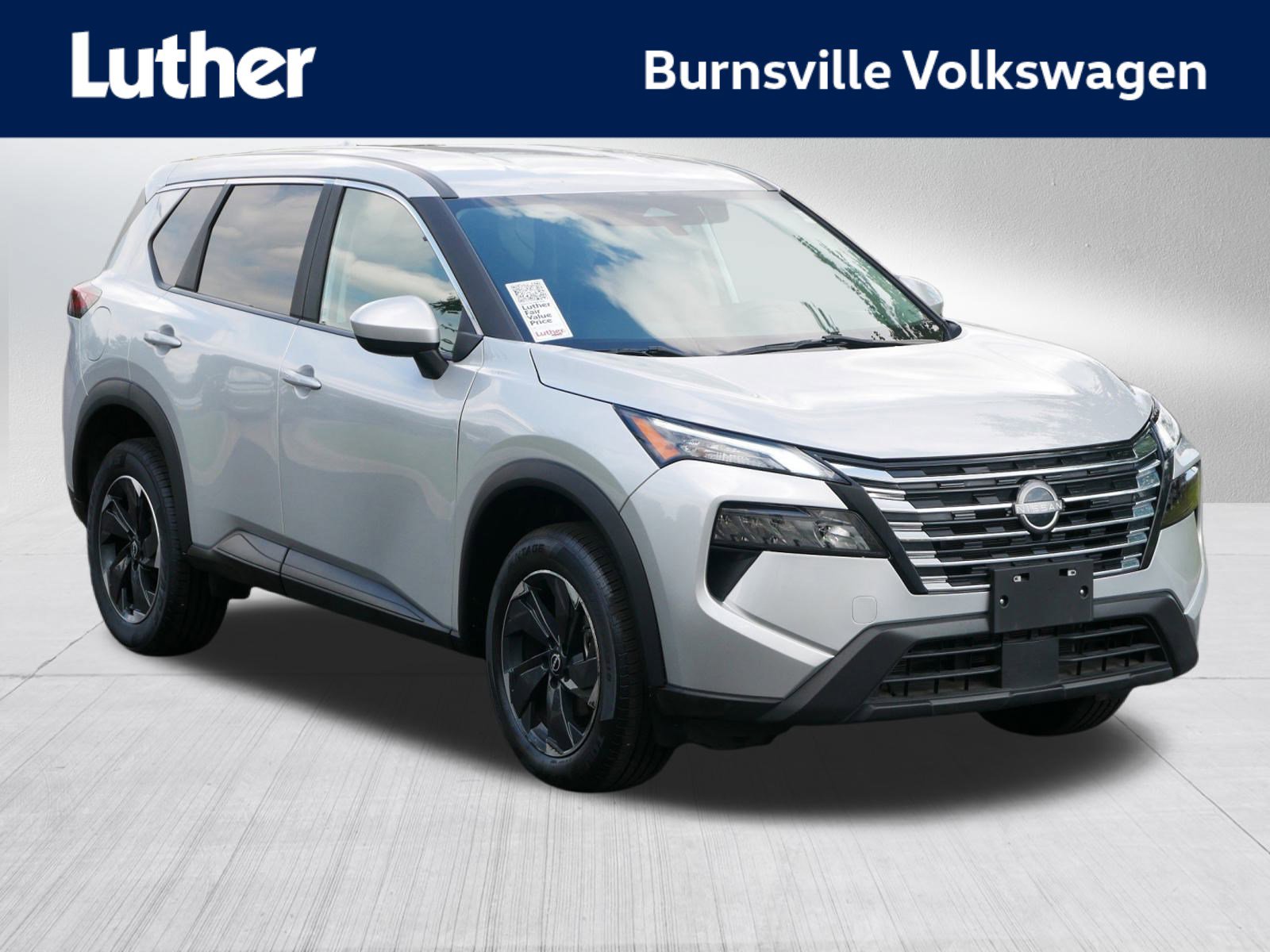 Used 2024 Nissan Rogue SV