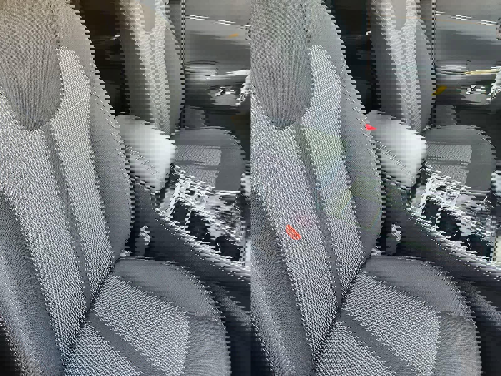 New 2026 Kia Sorento LX FWD image 12