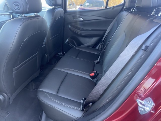 Used 2024 Buick Encore GX Sport Touring w/ Advanced Technology Package image 18