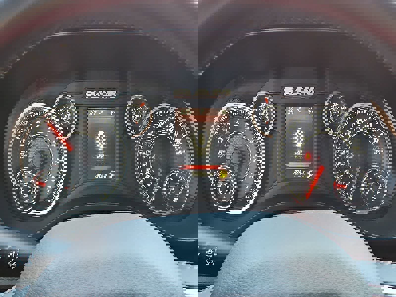 Used 2021 RAM 1500 Big Horn image 32