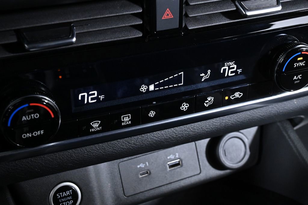 Certified 2023 Nissan Rogue SV image 18