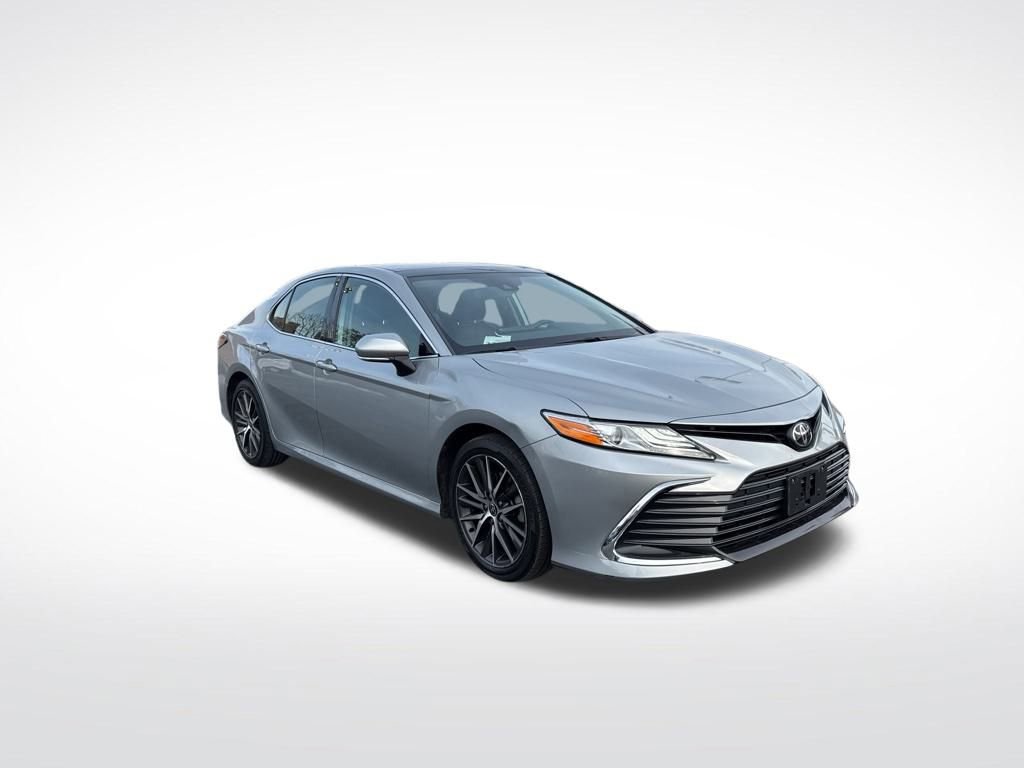 Certified 2021 Toyota Camry XLE image 8