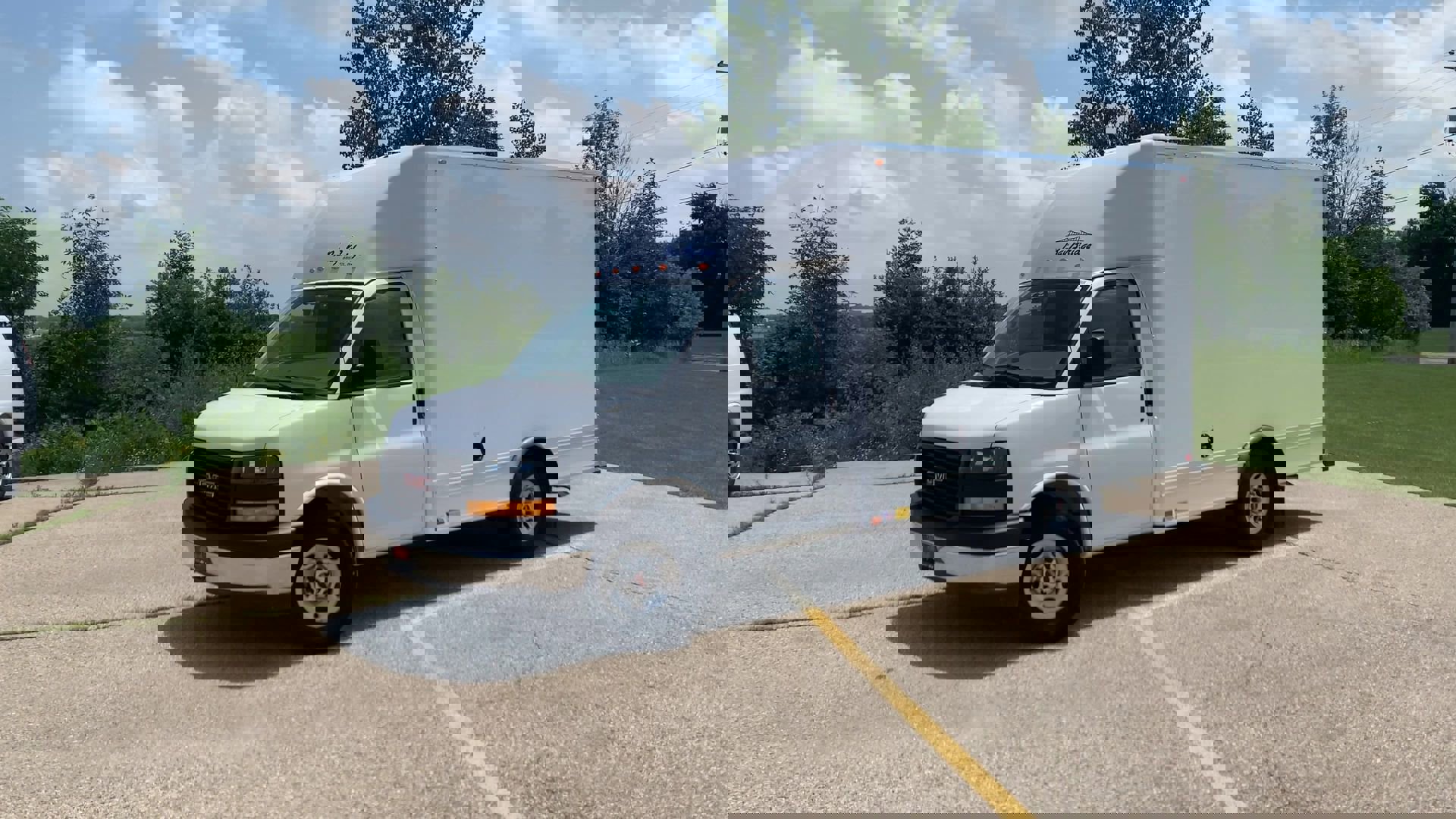 New 2025 GMC Savana 3500 w/ Power Convenience Package image 28