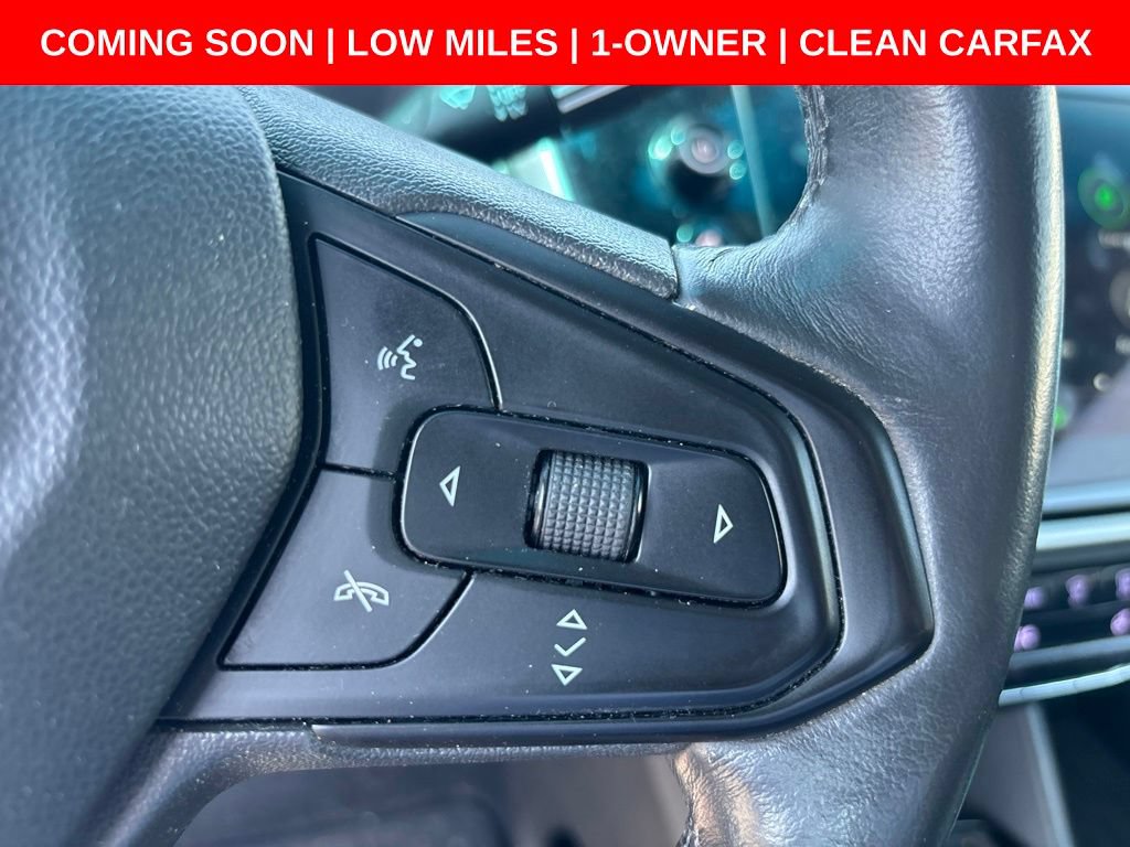Used 2023 Chevrolet Bolt LT w/ Infotainment Package FWD image 21