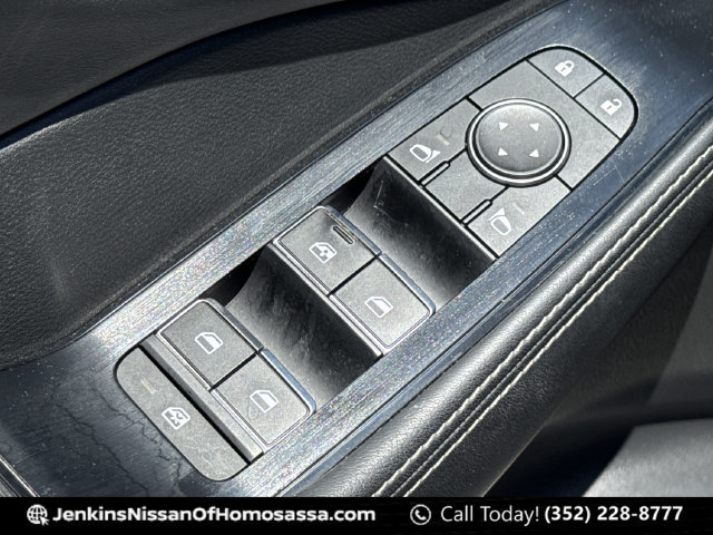 Certified 2021 Nissan Rogue Platinum FWD image 31