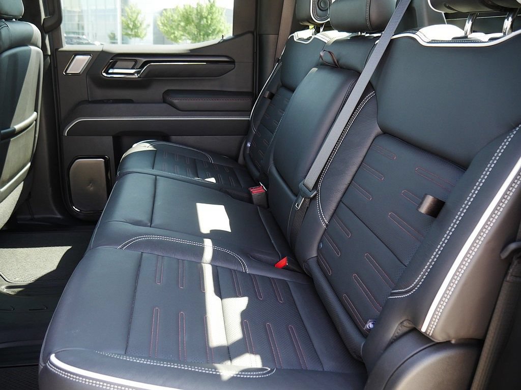 Used 2026 GMC Sierra 1500 AT4X AWD/4WD image 15