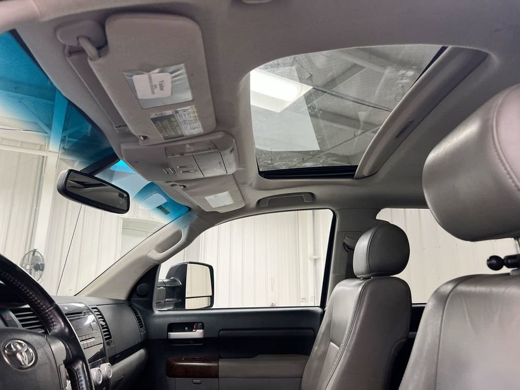 Used 2010 Toyota Tundra Limited AWD/4WD image 18