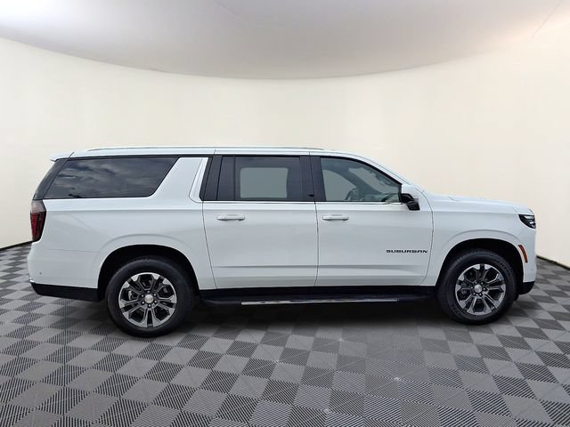 Certified 2026 Chevrolet Suburban LS w/ Max Trailering Package AWD/4WD image 7