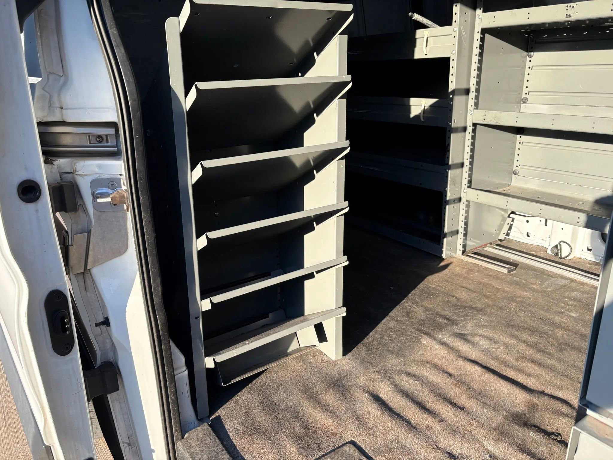 Used 2018 Ford Transit 250 148 Low Roof image 19