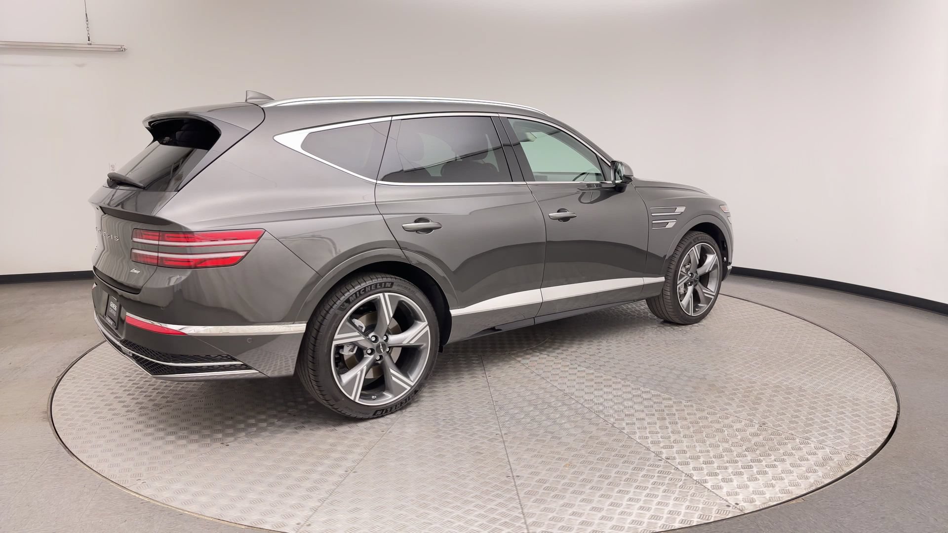 Certified 2026 Genesis GV80 2.5T Prestige AWD/4WD image 2