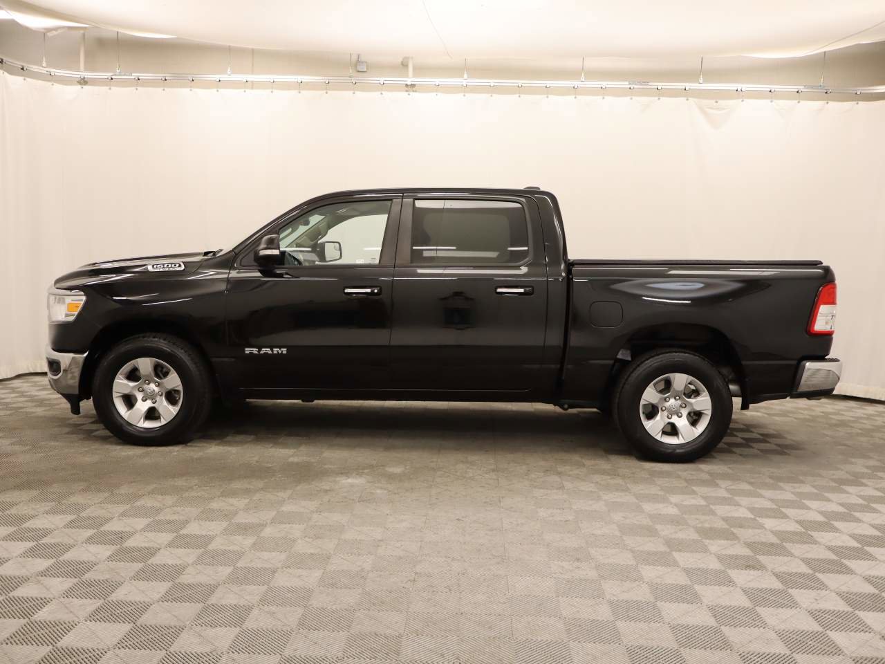 Used 2019 RAM 1500 Big Horn image 2