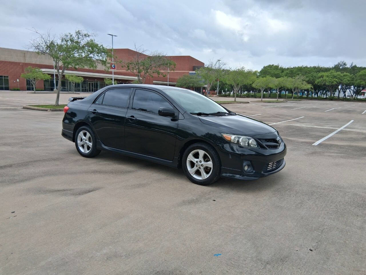 Used 2013 Toyota Corolla S FWD image 8