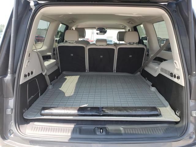 Used 2022 Jeep Wagoneer Series II AWD/4WD image 6