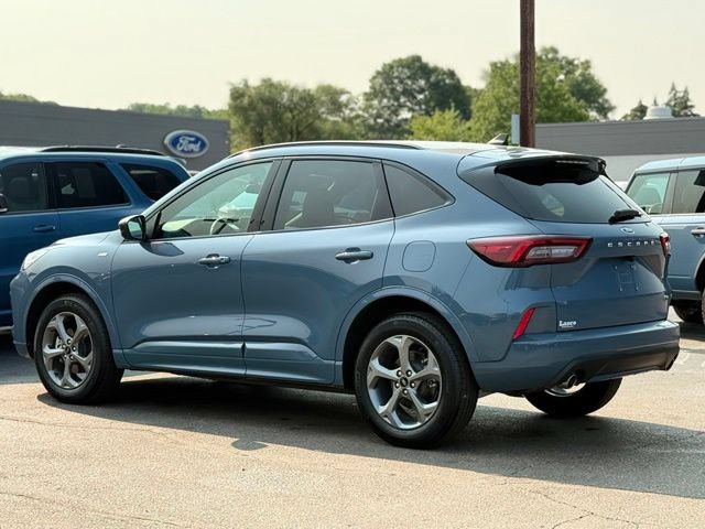 Used 2023 Ford Escape ST-Line AWD/4WD image 35
