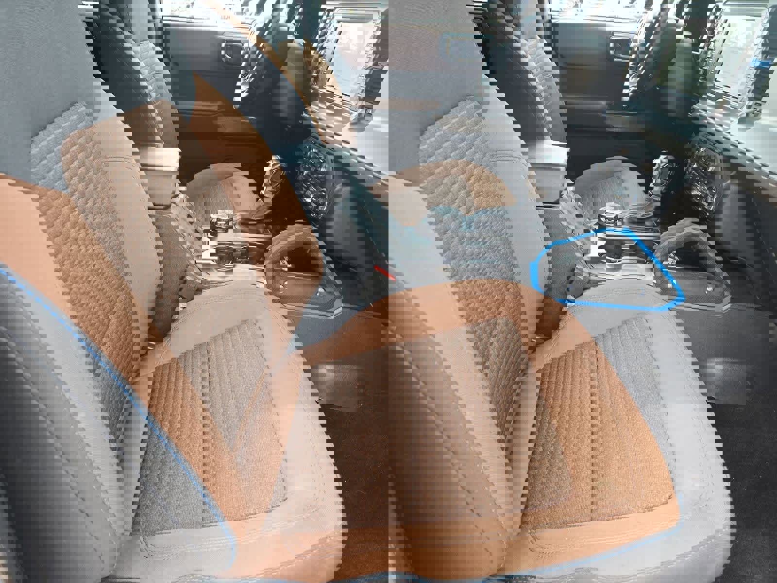 Used 2023 Ford Bronco Outer Banks image 21