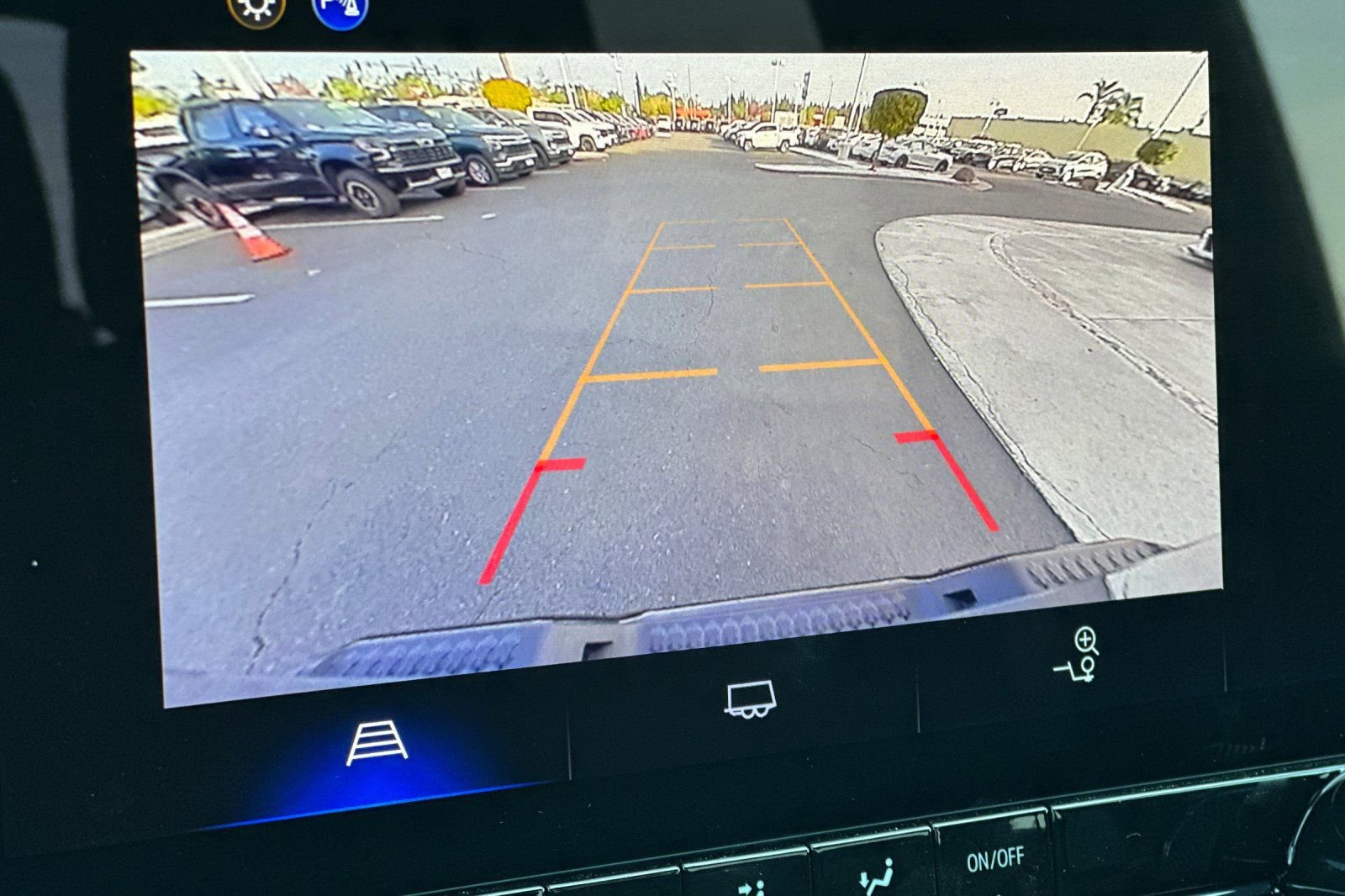 Used 2026 Chevrolet Colorado Trail Boss image 27