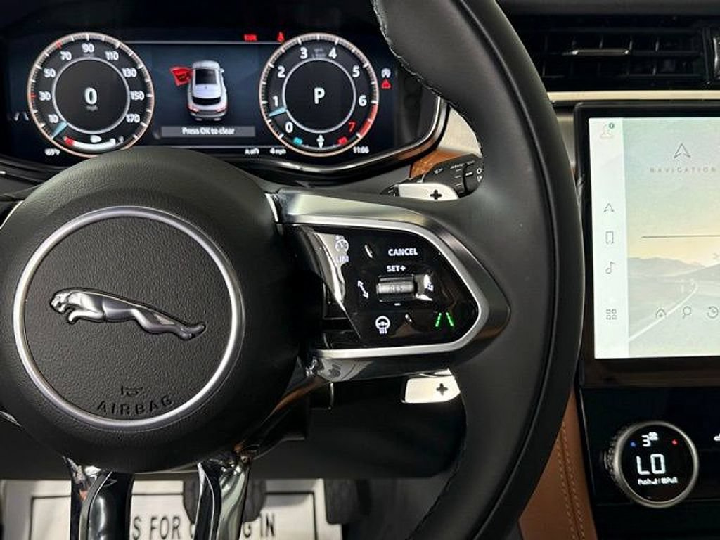 New 2026 Jaguar F-PACE R-Dynamic S AWD/4WD image 40