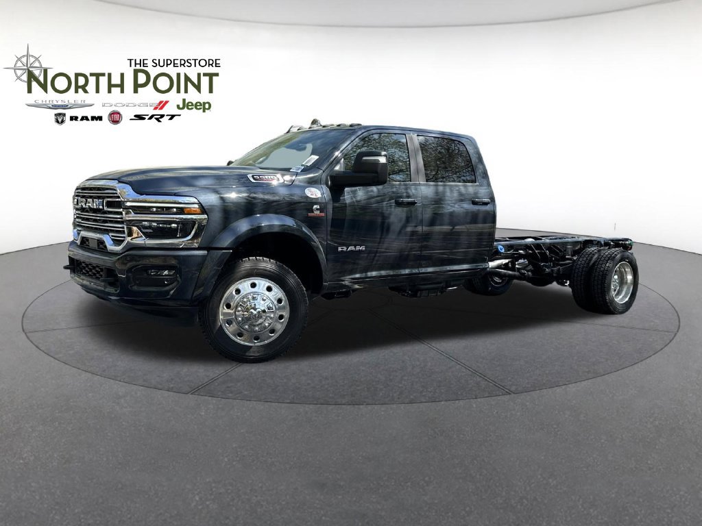 New 2026 RAM 5500 4x4 Crew Cab w/ Laramie Trim Package