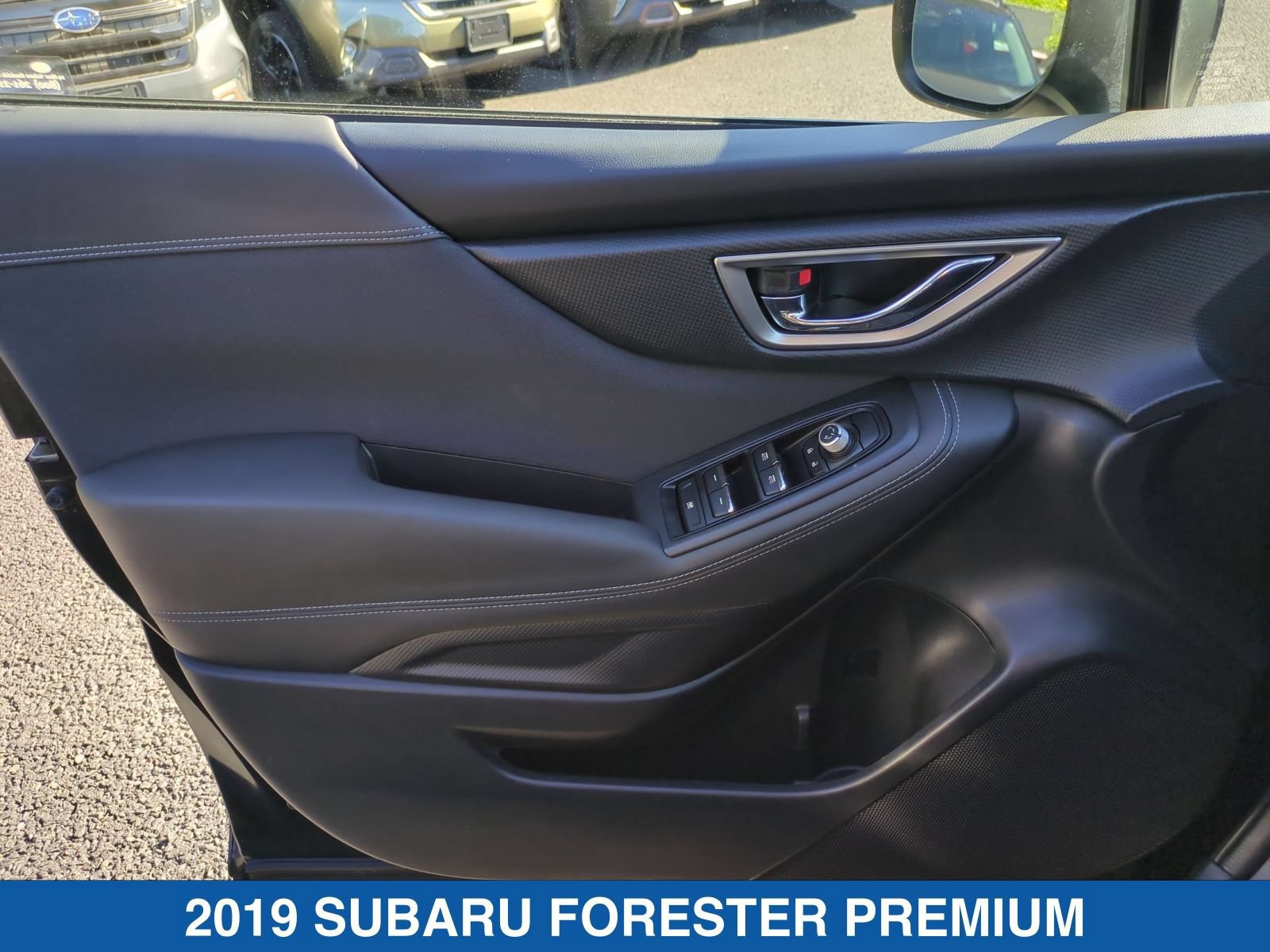 Used 2019 Subaru Forester Premium w/ Popular Package #1 AWD/4WD image 12