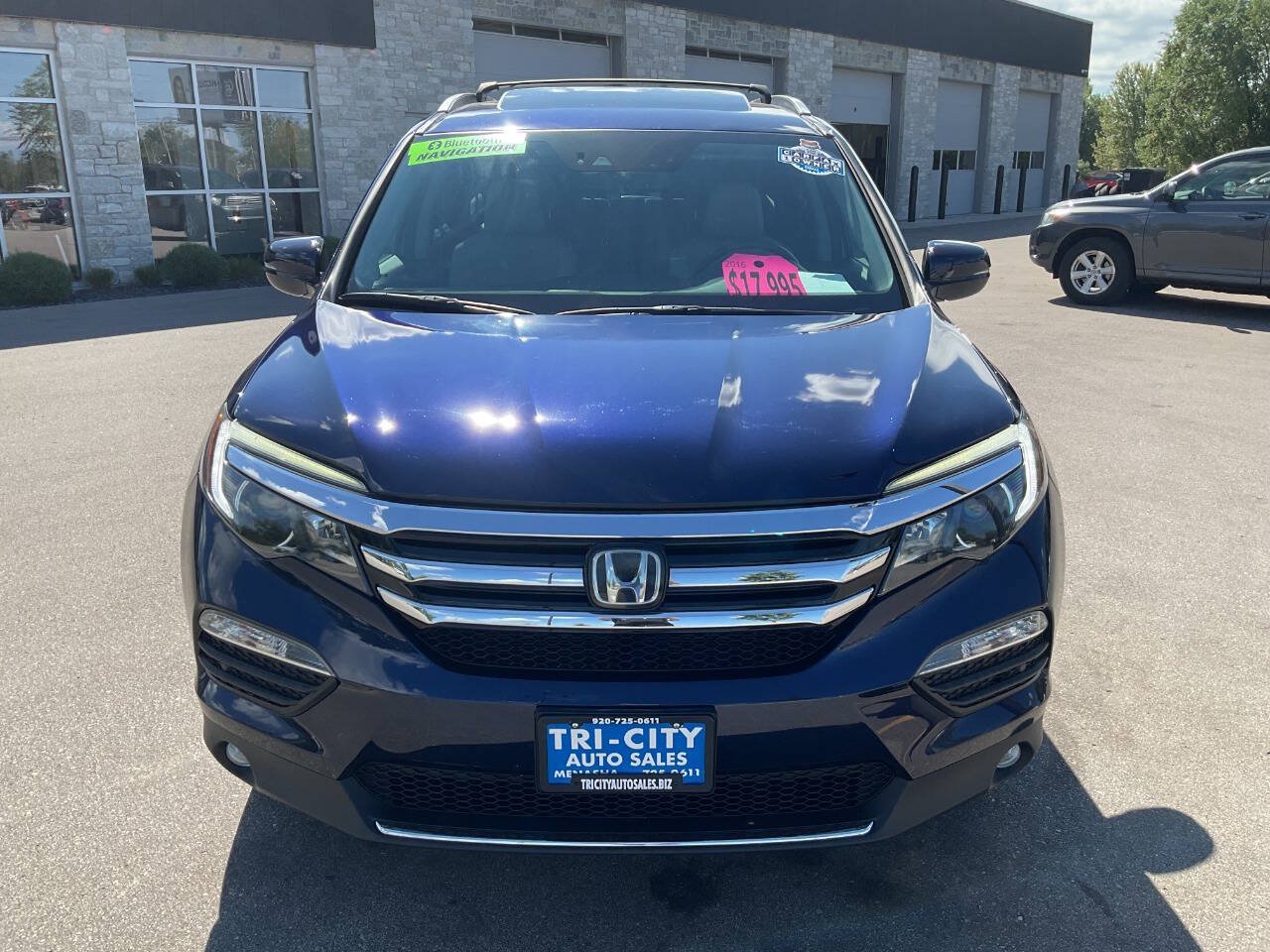 Used 2016 Honda Pilot Elite image 12