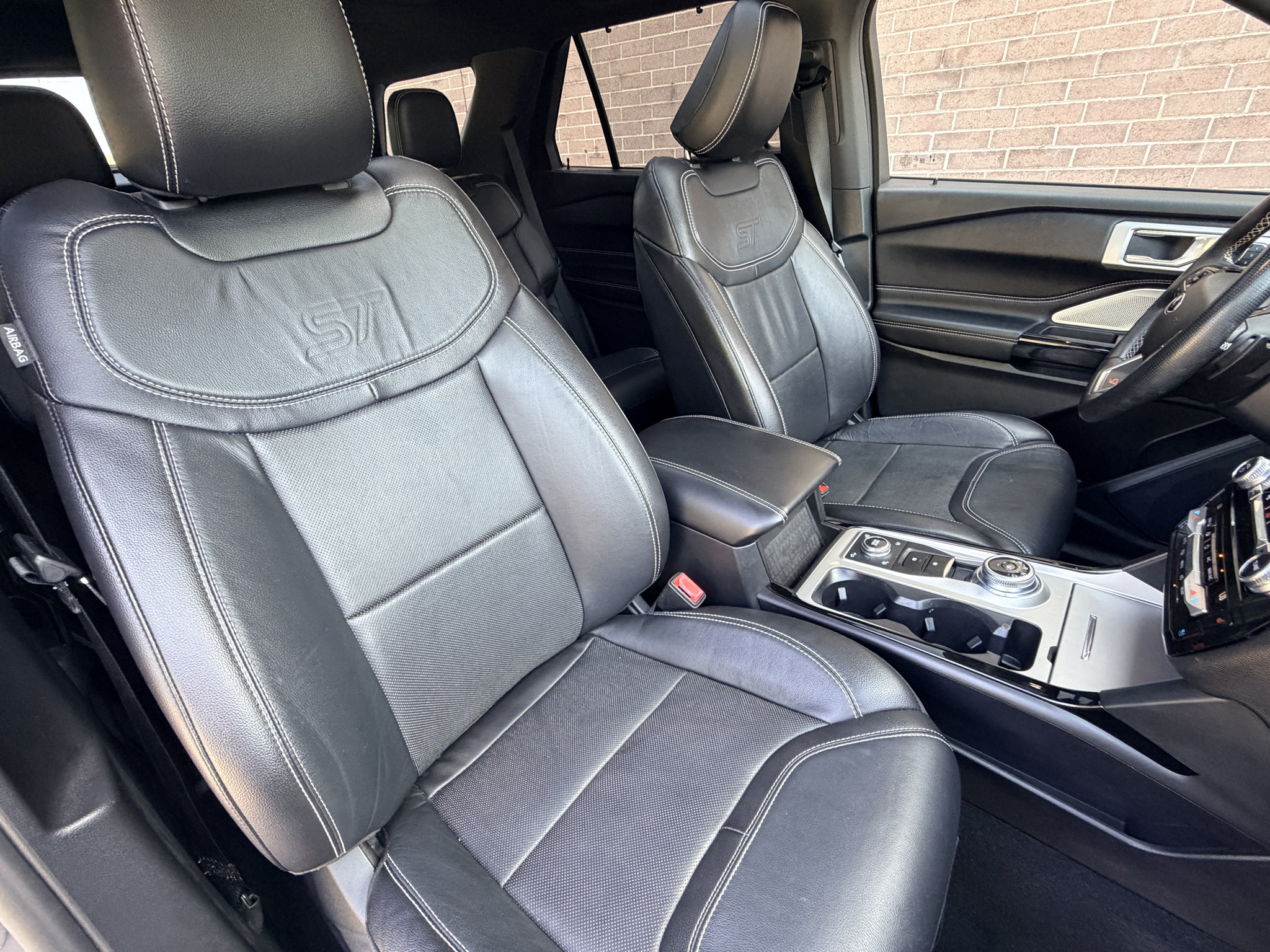 Used 2021 Ford Explorer ST w/ Equipment Group 401A AWD/4WD image 23