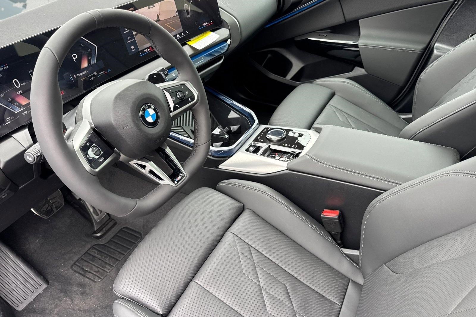 Used 2026 BMW X3 xDrive30i w/ M Sport Package AWD/4WD image 4
