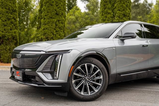 Used 2024 Cadillac Lyriq Sport w/ LPO, Floor Liner Package RWD image 3