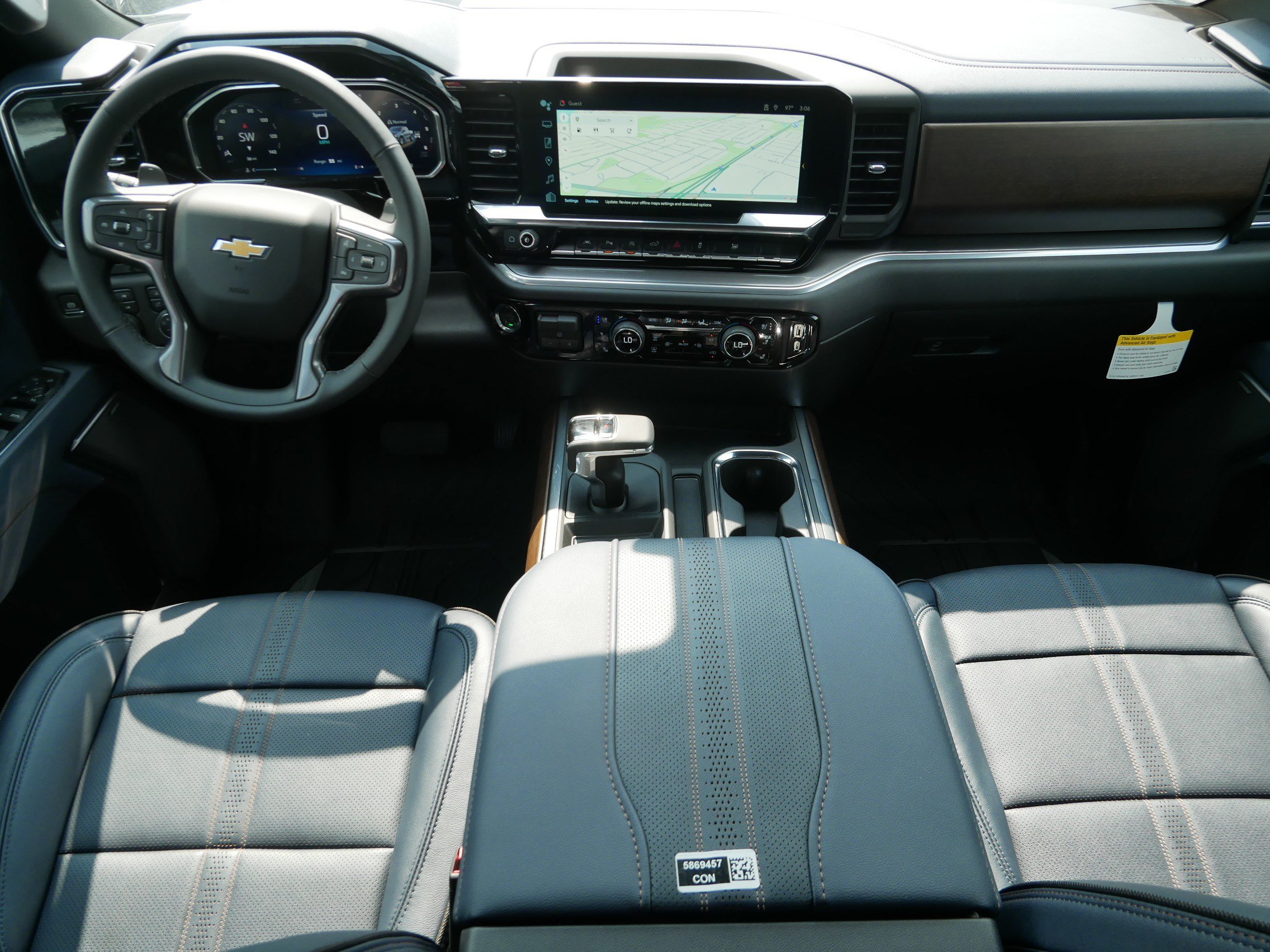 New 2026 Chevrolet Silverado 1500 High Country w/ High Country Premium Package AWD/4WD image 6