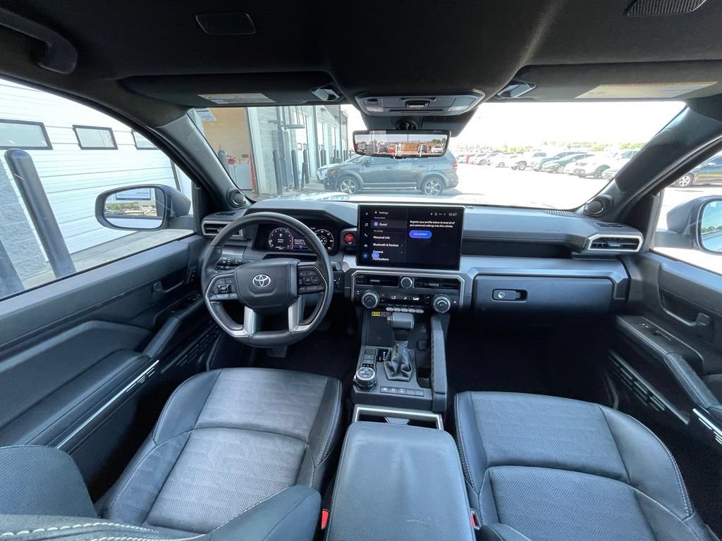 Used 2025 Toyota 4Runner TRD Off-Road Premium w/ Tow Technology Package AWD/4WD image 24
