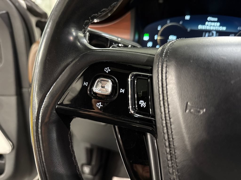 Used 2022 Lincoln Aviator Reserve w/ Equipment Group 201A AWD/4WD image 12
