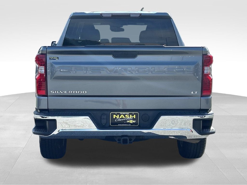Used 2021 Chevrolet Silverado 1500 LT AWD/4WD image 4