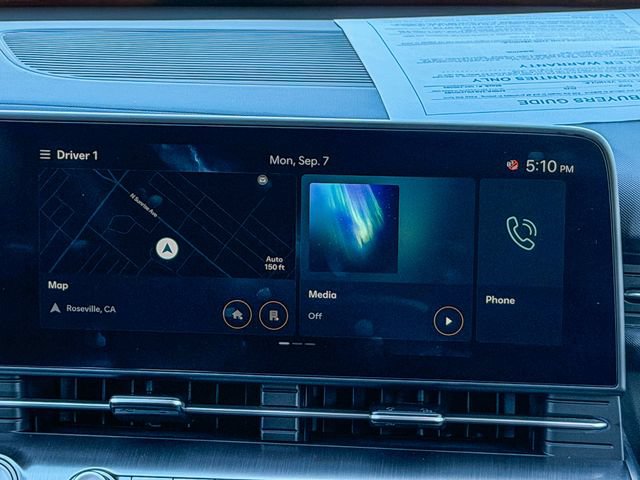 Certified 2025 Hyundai Kona SEL FWD image 16