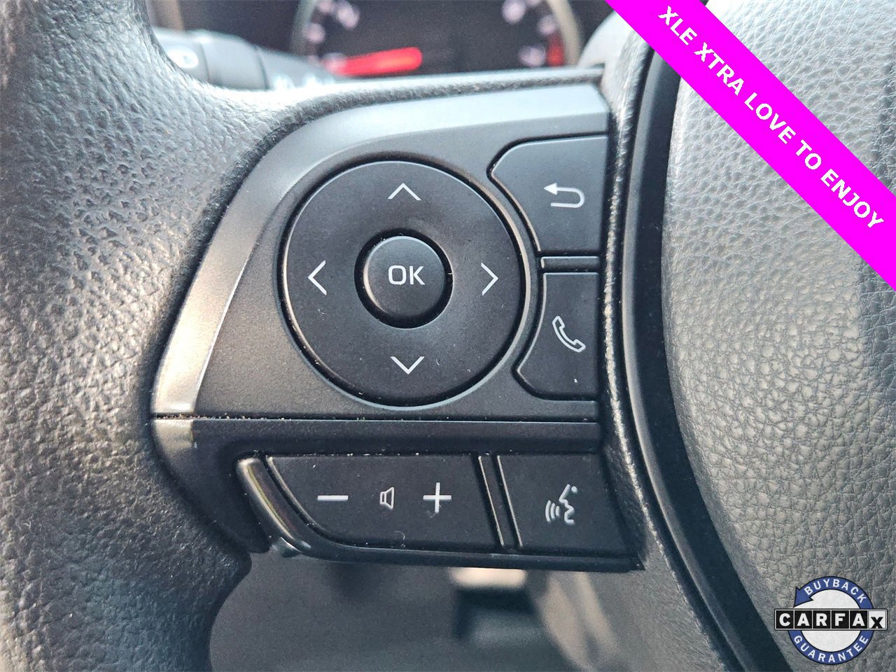 Used 2021 Toyota RAV4 XLE image 11