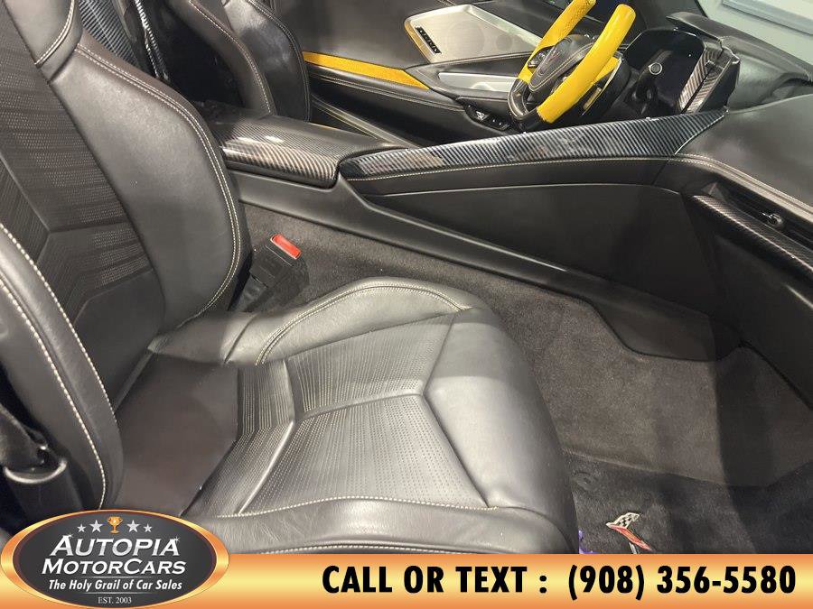 Used 2020 Chevrolet Corvette Stingray Premium Cpe w/ 3LT Preferred Equipment Group image 13