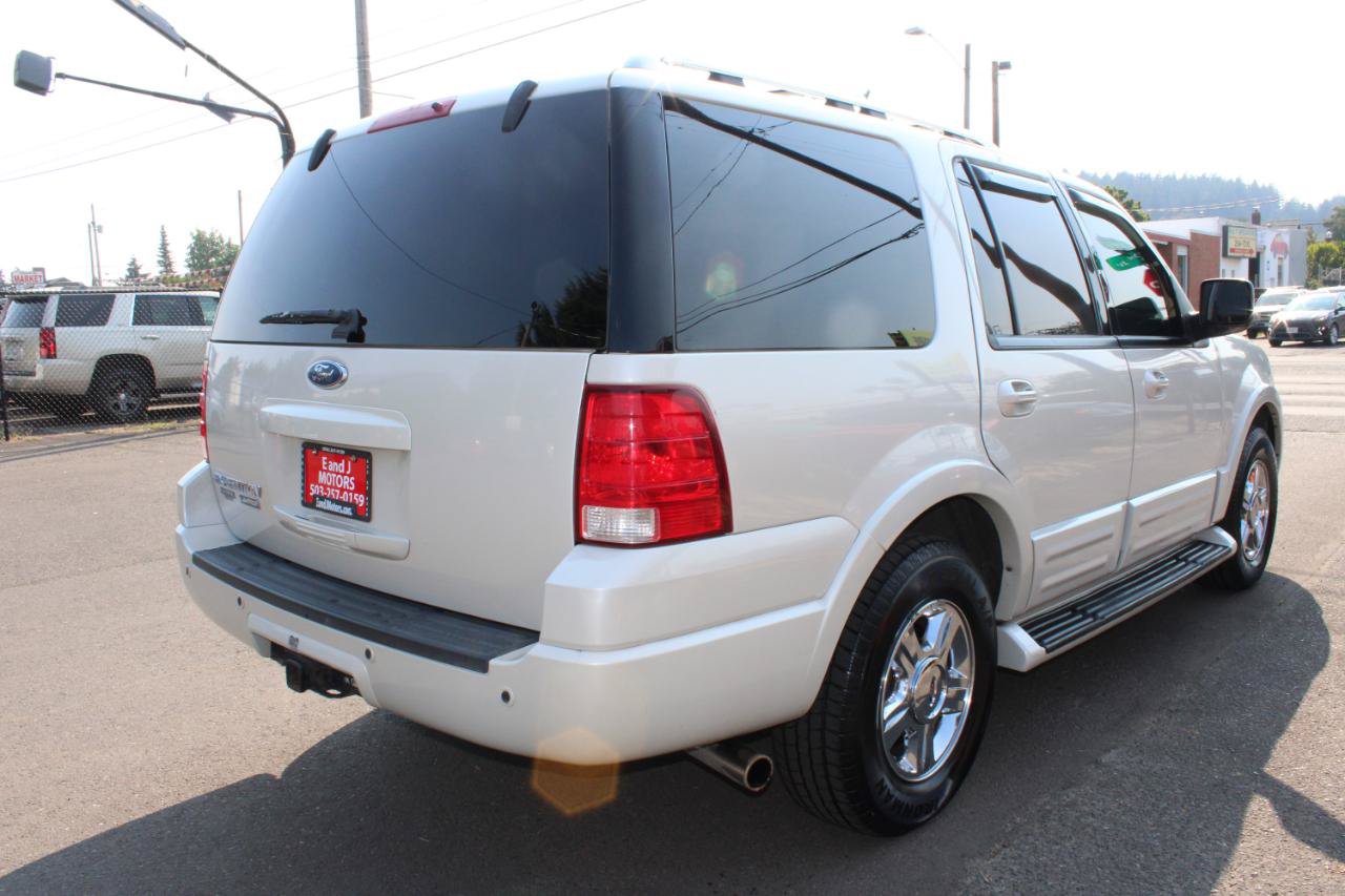 Used 2005 Ford Expedition Limited RWD image 5