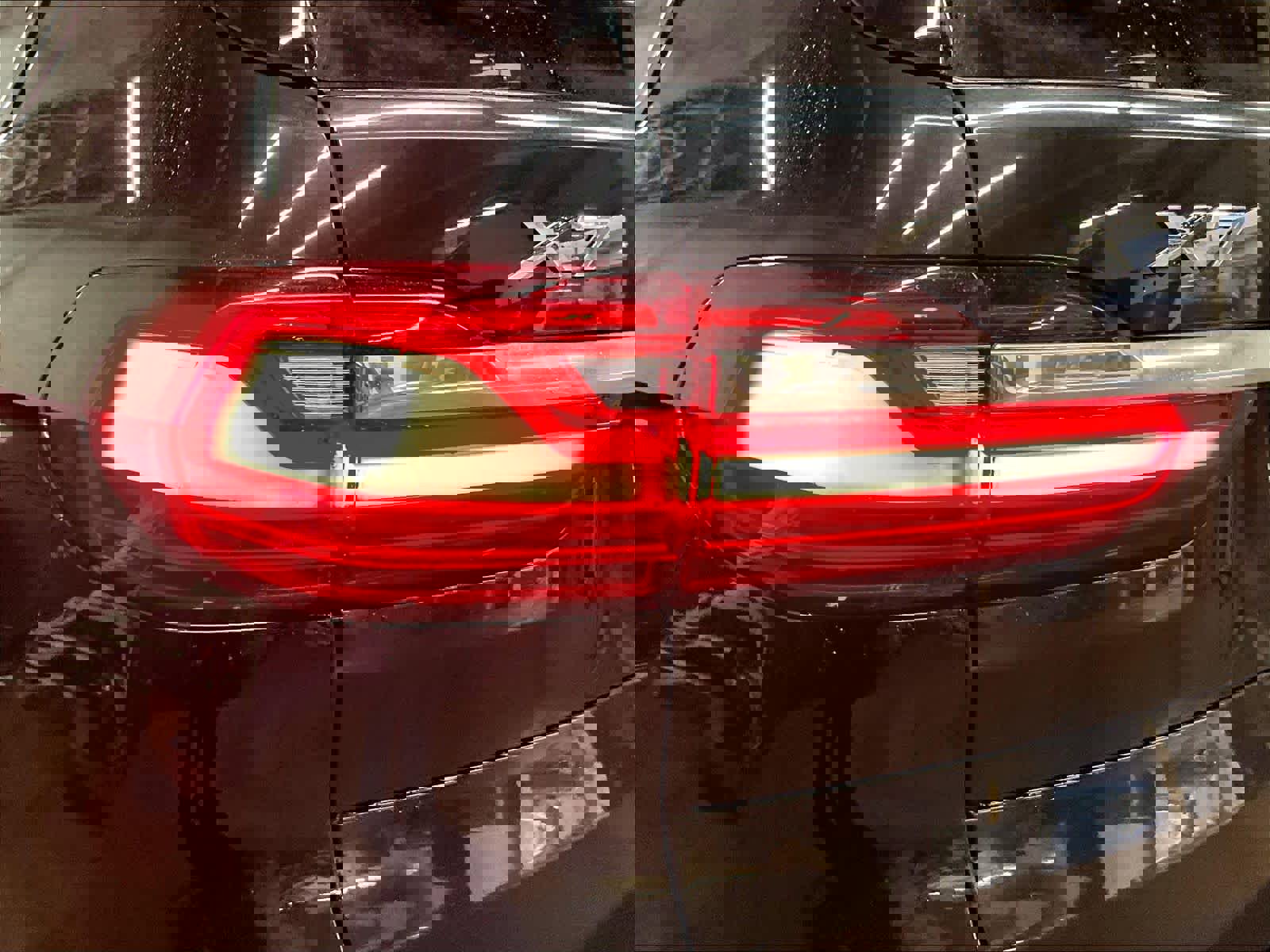 Used 2019 BMW X7 xDrive50i w/ M Sport Package image 33