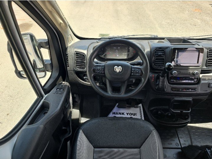 Used 2025 RAM ProMaster 2500 w/ Convenience Group FWD image 19