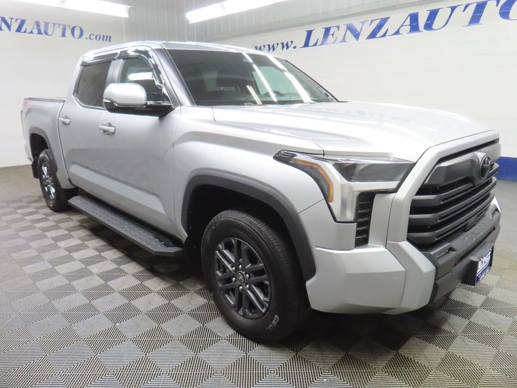 Used 2025 Toyota Tundra SR5 w/ SR5 Convenience Package AWD/4WD image 3