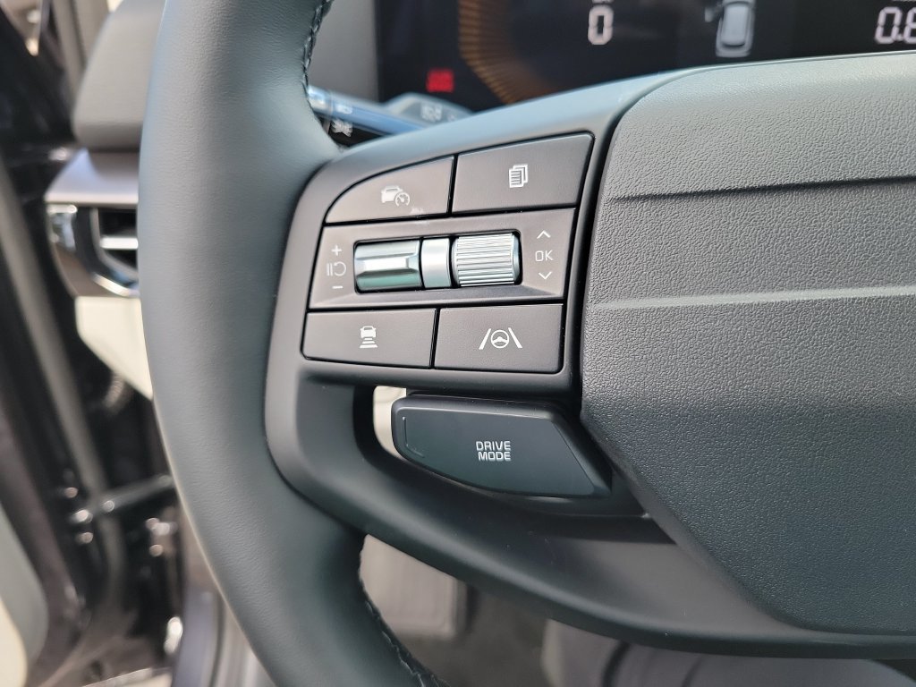 New 2027 Kia Sportage EX FWD image 25