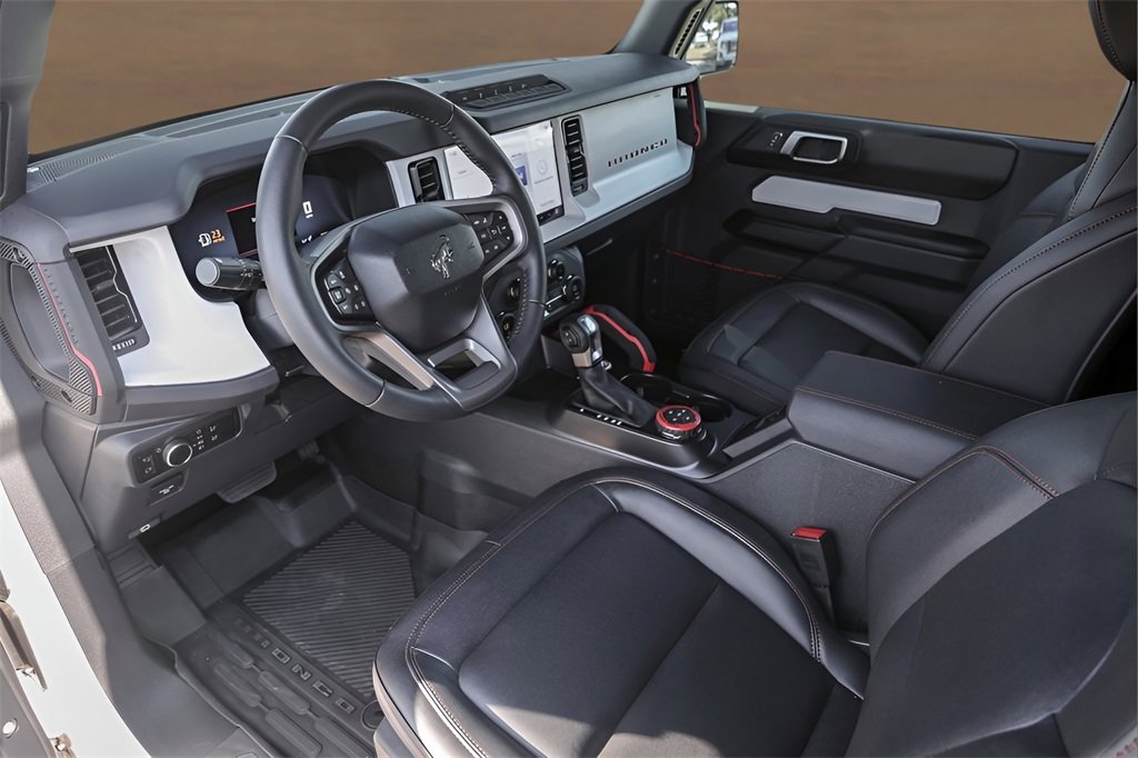 Used 2025 Ford Bronco Stroppe Edition image 10