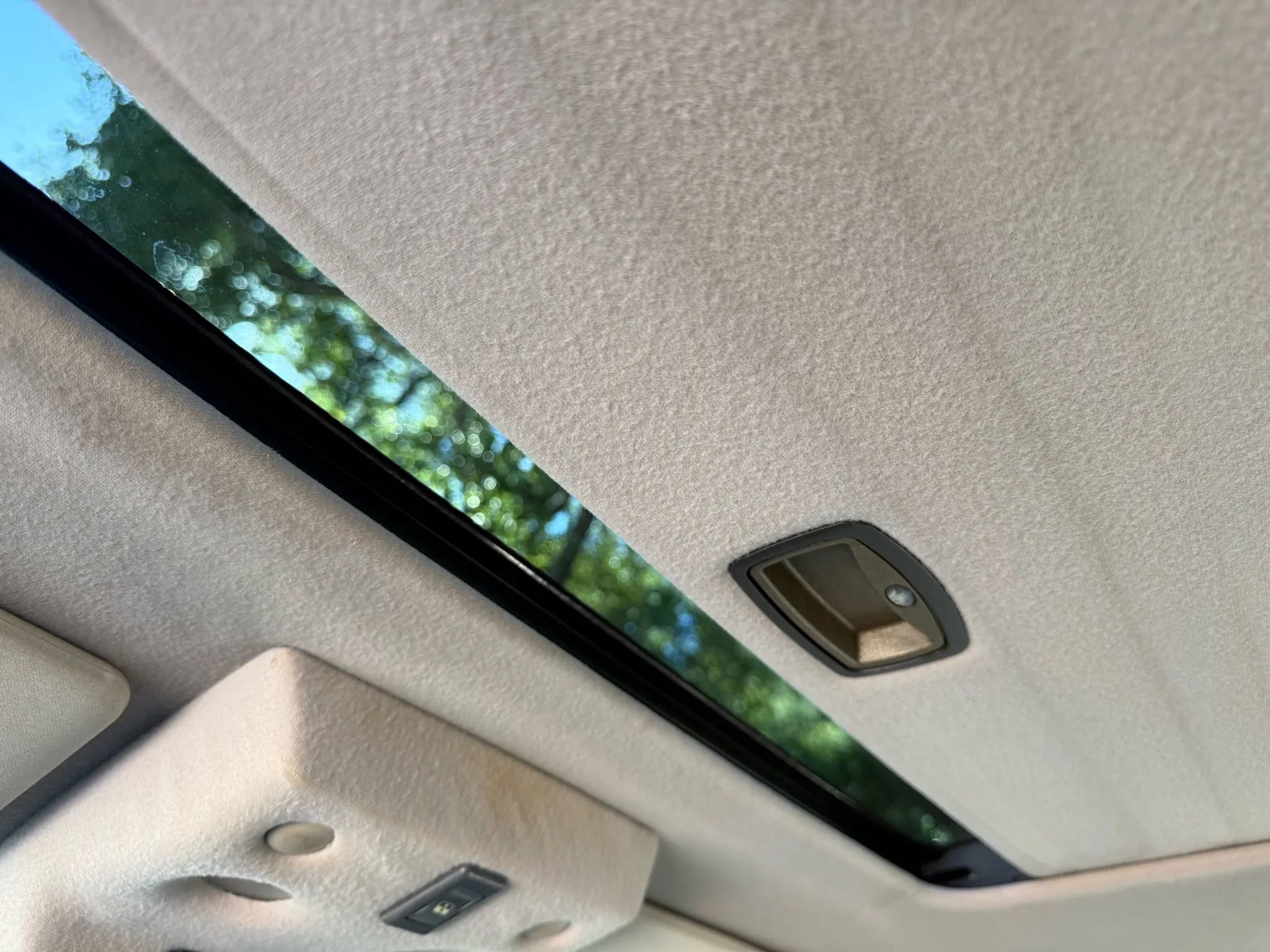 Used 2000 Mitsubishi Montero Sport XLS AWD/4WD image 22
