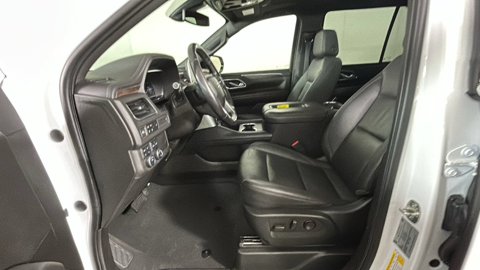 Used 2022 Chevrolet Tahoe Z71 AWD/4WD image 14
