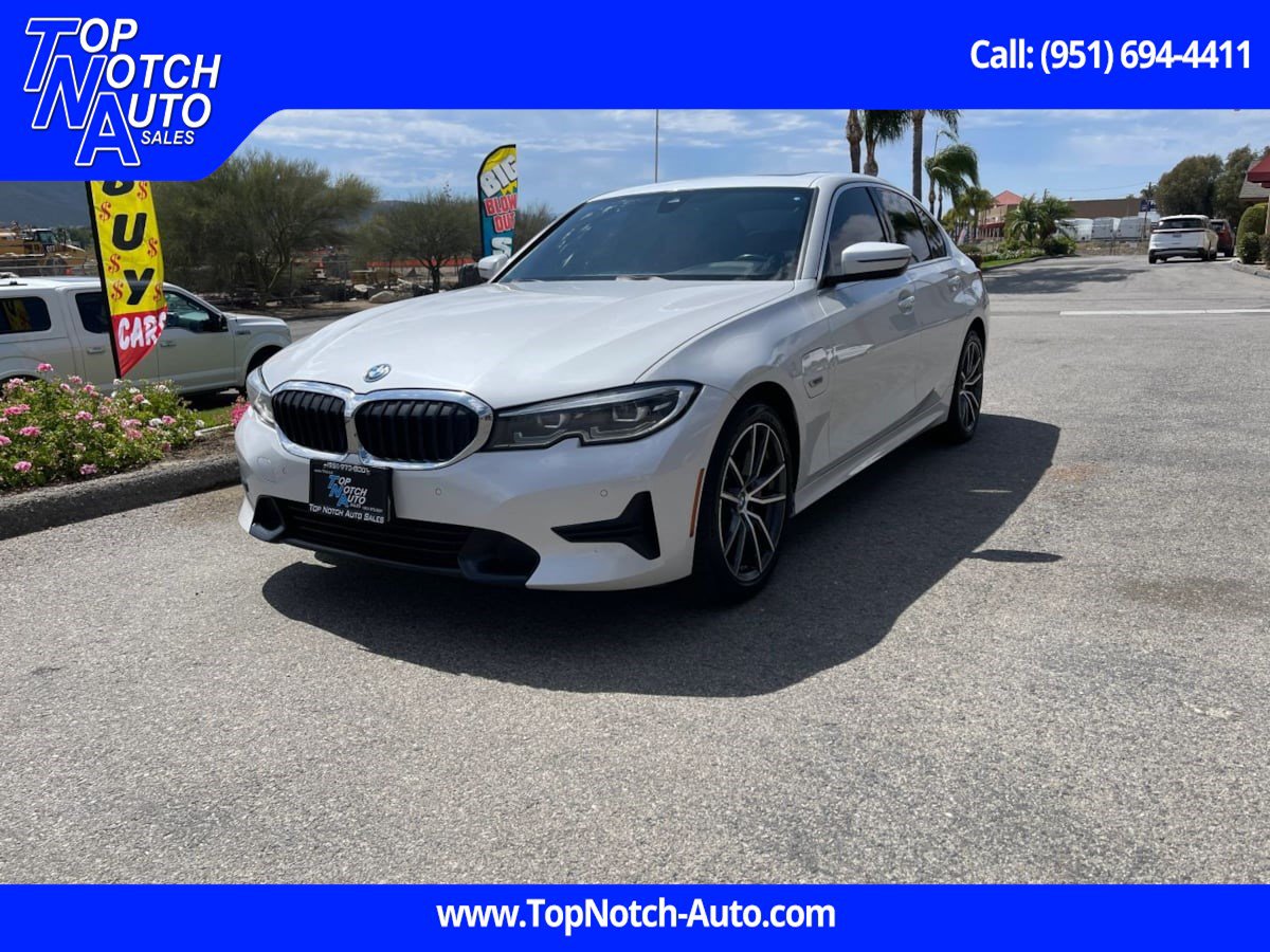 Used 2022 BMW 330e w/ Driving Assistance Package