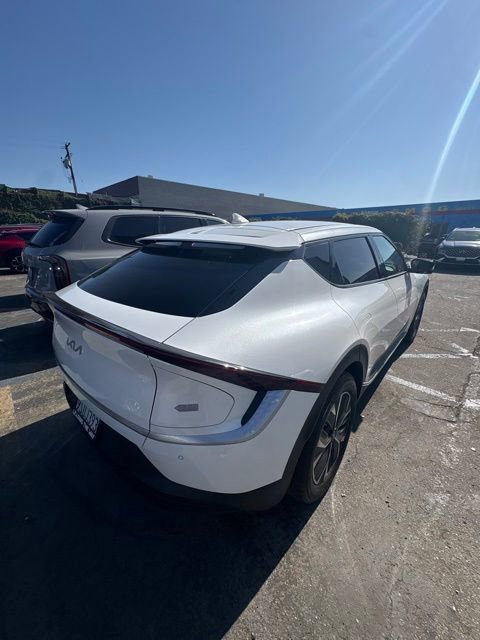 Certified 2024 Kia EV6 Light RWD image 5